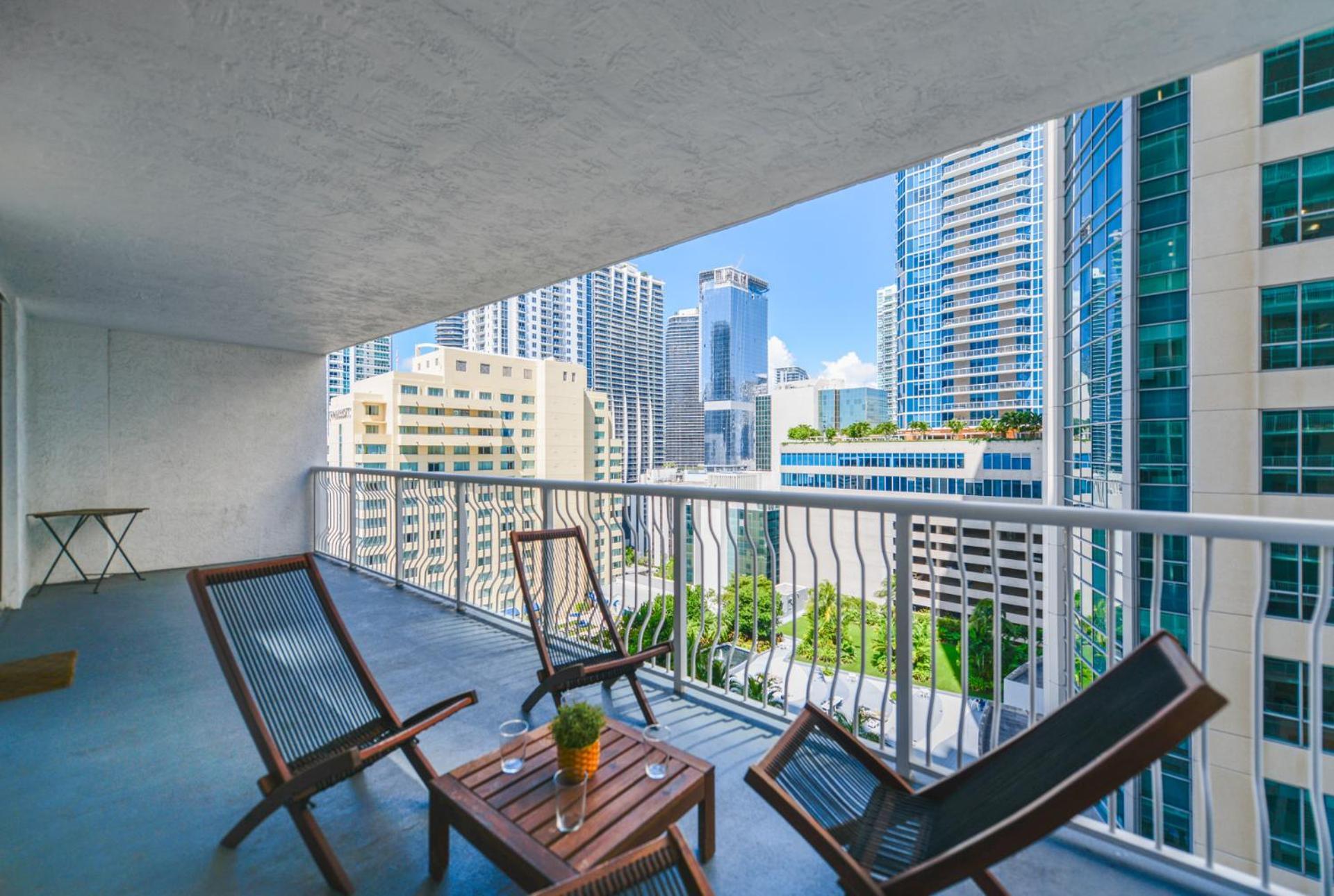 Wonderful Condo In The Heart Of Brickell With Pool Майами Экстерьер фото